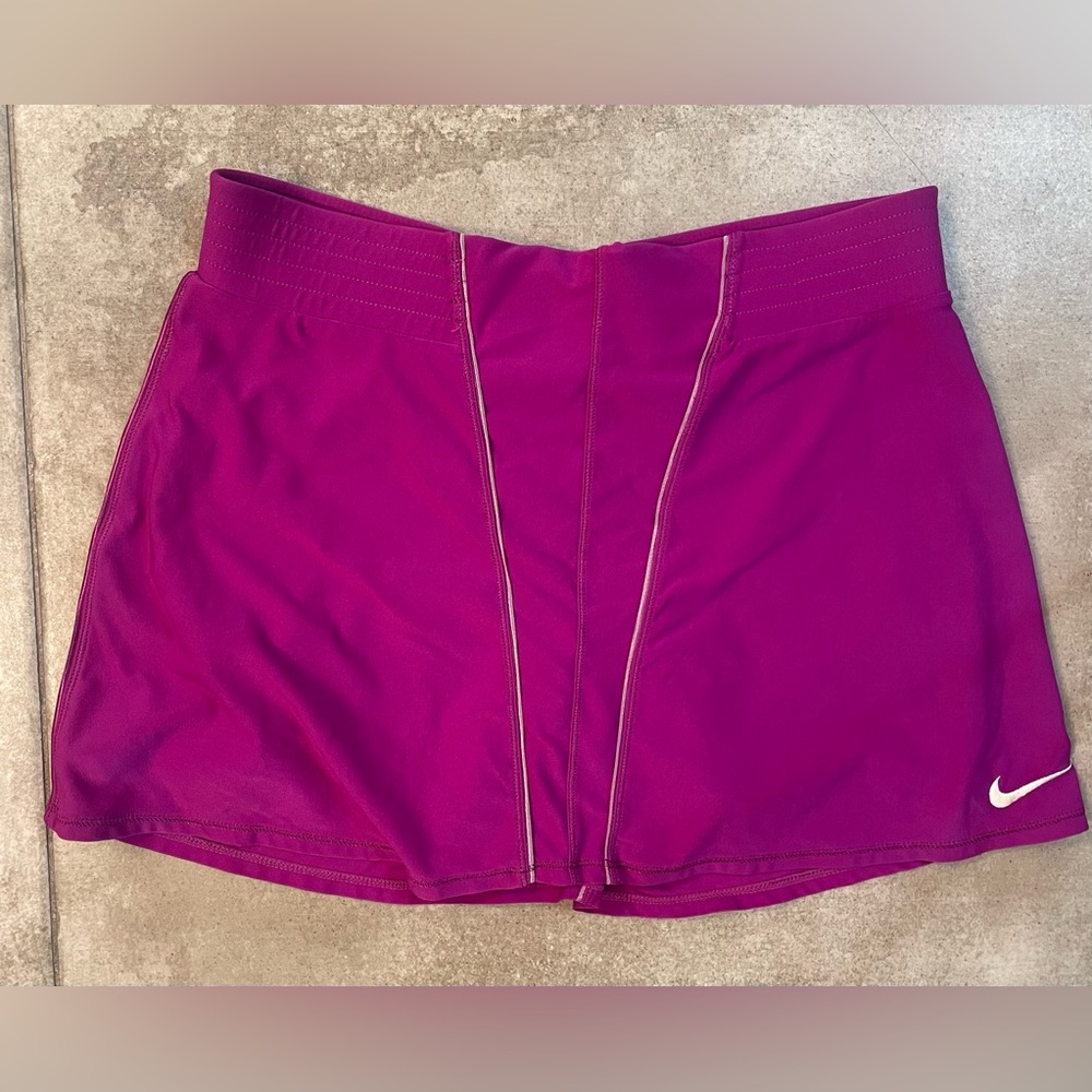 Nike skort